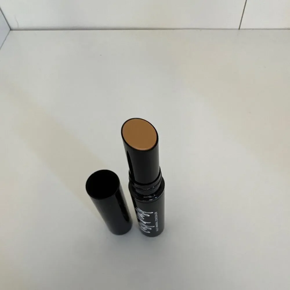 Bella Beauty Cosmetics Easy Peasy Concealer Stick Full Coverage Matte Tan 0.08